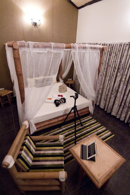 Aranyak Resort Tāla Pokój zdjęcie