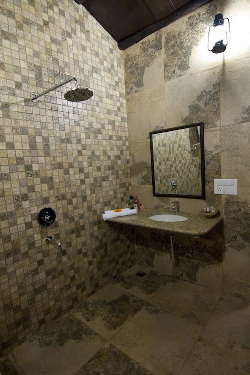 Aranyak Resort Tāla Pokój zdjęcie