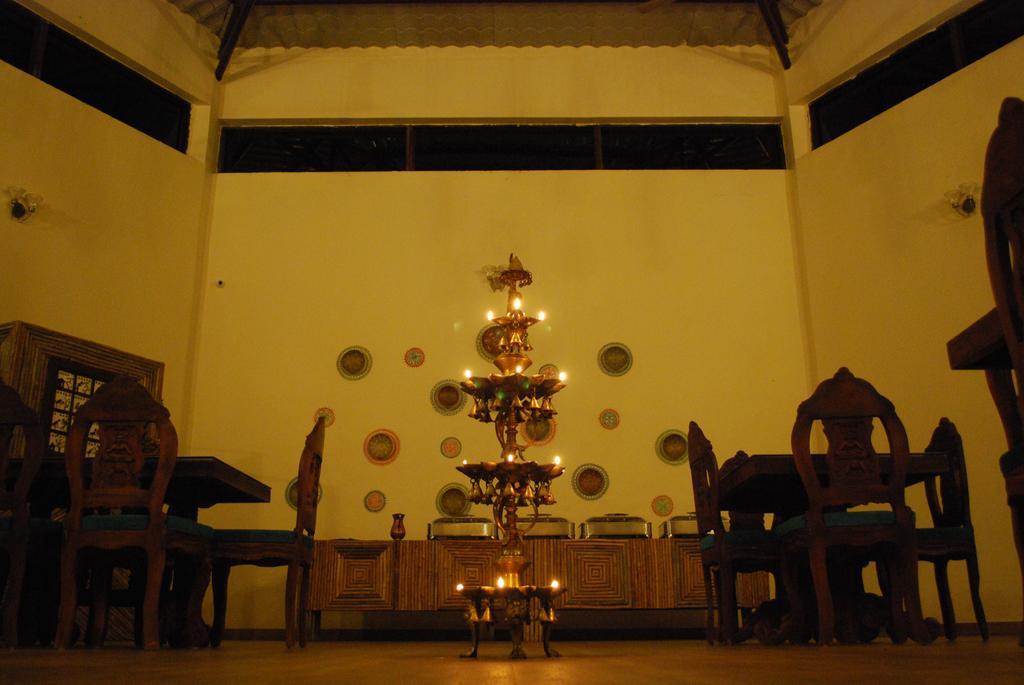 Aranyak Resort Tāla Zewnętrze zdjęcie