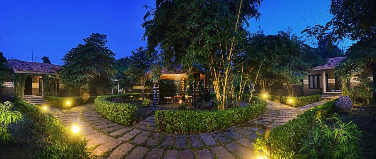 Aranyak Resort Tāla Zewnętrze zdjęcie